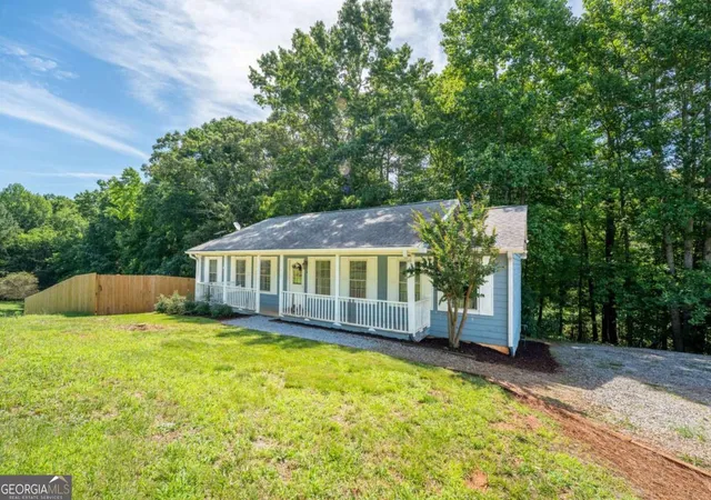 Homes for sale in Dawsonville, GA | 950 Duck Thurmond Rd, Dawsonville, GA 30534 | MLS# 10787852