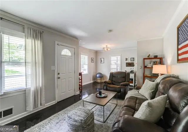 4th image of 1892 Fairway Cir Ne, Brookhaven, GA 30319 | MLS# 10824458