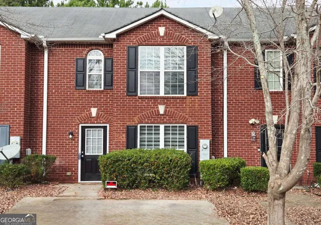 Homes for sale in Lithonia, GA | 2430 Piering Dr, Lithonia, GA 30038 | MLS# 10803133