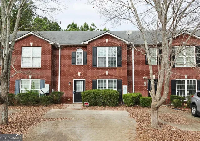 Homes for sale in Lithonia, GA | 2430 Piering Dr, Lithonia, GA 30038 | MLS# 10803133