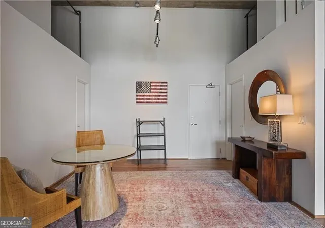 2nd image of 3235 Roswell Rd Ne #1021, Atlanta, GA 30305 | MLS# 10800350