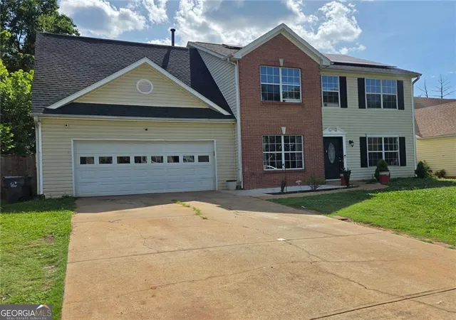 Photo 3 of Single family home for sale at 1155 Chris Lake Dr, Lawrenceville, GA 30046 | MLS# 10775231 | Listing updated on 2026-06-26