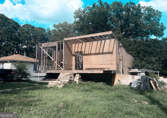 Photo 2 of Single family home for sale at 491 Center Hill Ave Nw, Atlanta, GA 30318 | MLS# 10822765 | Listing updated on 2026-08-24