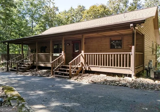 Photo 3 of Single family home for sale at 191 Deer Run Rd, Blairsville, GA 30512 | MLS# 10835130 | Listing updated on 2026-09-11