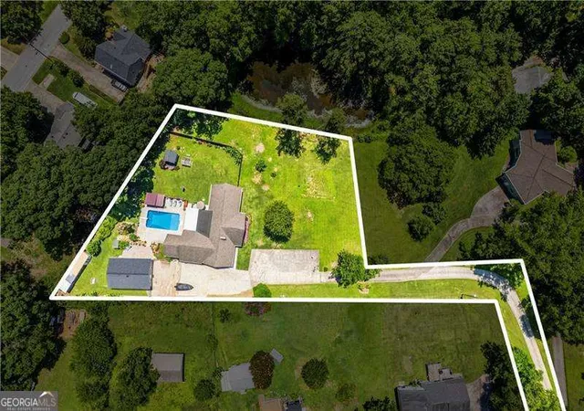 Photo 3 of Single family home for sale at 1910 Mack Rd, Douglasville, GA 30135 | MLS# 10796010 | Listing updated on 2026-08-21