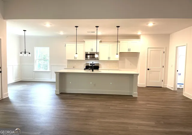 image of 354 Blackberry Ct, Pendergrass, GA 30567 | MLS# 10828502
