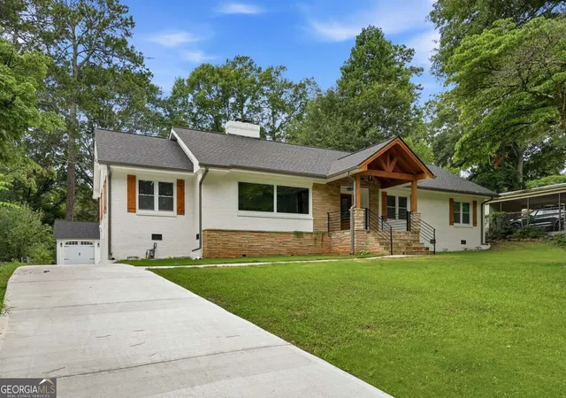 Photo 2 of Single family home for sale at 2304 Rugby Ln, College Park, GA 30337 | MLS# 10832537 | Listing updated on 2026-09-08