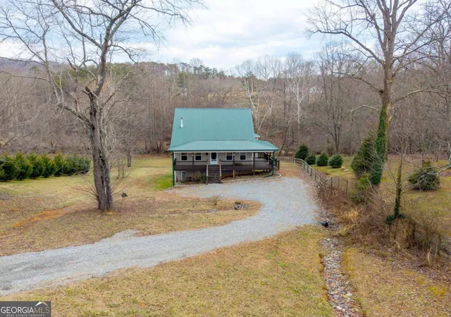 Photo 4 of Single family home for sale at 2636 Misty Crk Ln, Young Harris, GA 30582 | MLS# 10818205 | Listing updated on 2026-08-17