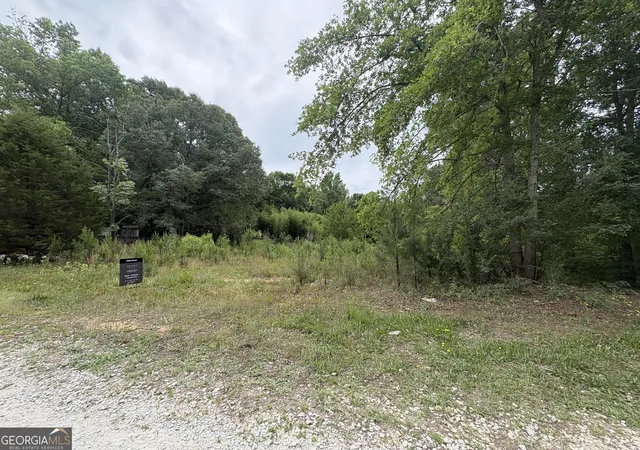 Homes for sale in Hogansville, GA | 355 N River Cir, Hogansville, GA 30230 | MLS# 10759631