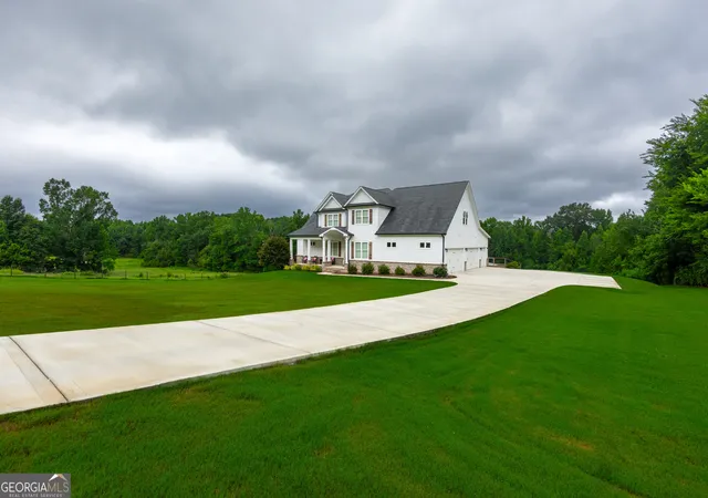 Photo 4 of Single family home for sale at 1440 Chandler Brg Rd, Nicholson, GA 30565 | MLS# 10807161 | Listing updated on 2026-09-29