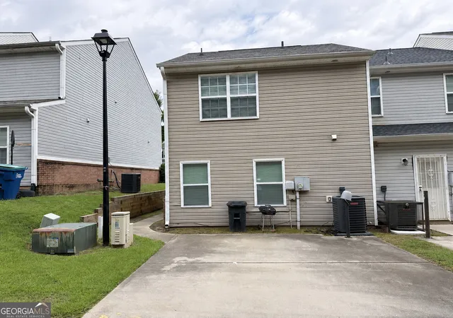 Photo 17 of Townhouse for sale at 2184 Olmadison View, Atlanta, GA 30349 | MLS# 10821770 | Listing updated on 2026-08-21