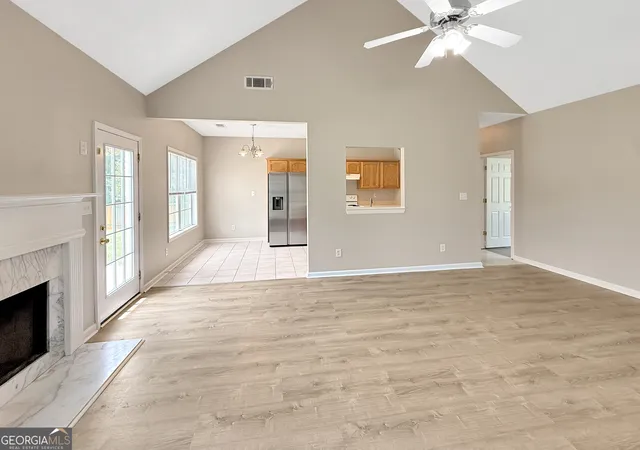 3rd image of 122 Kayla Ct, Griffin, GA 30223 | MLS# 10810091