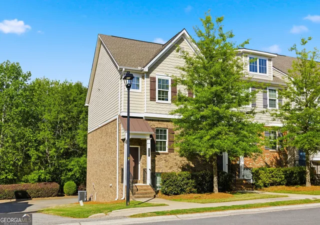 2nd image of 4322 Buford Valley Wy, Buford, GA 30518 | MLS# 10734469