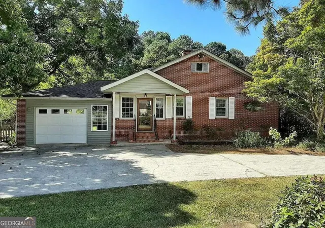 Photo 1 of Single family home for sale at 12871 Panhandle Rd, Hampton, GA 30228 | MLS# 10808492 | Listing updated on 2026-08-01