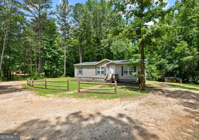 Homes for sale in Hogansville, GA | 888 Minardi Dr, Hogansville, GA 30230 | MLS# 10779496