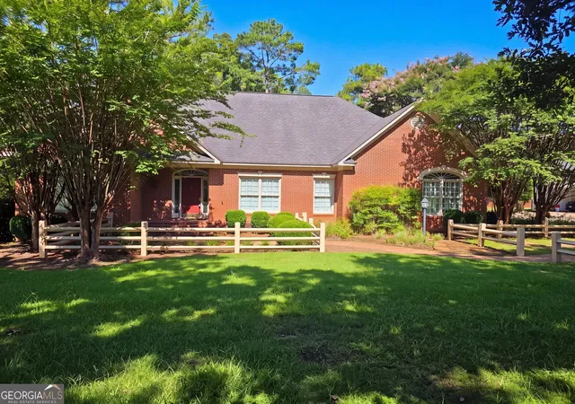 Photo 19 of Single family home for sale at 2109 Cumberland Ln, Albany, GA 31721 | MLS# 10831963 | Listing updated on 2026-09-06