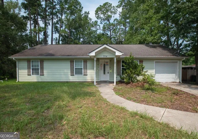 1st image of 704 S May St, Kingsland, GA 31548 | MLS# 10823328