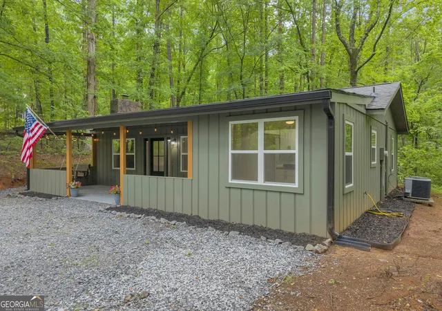 2nd image of 314 Skyview Cir, Clarkesville, GA 30523 | MLS# 10776310