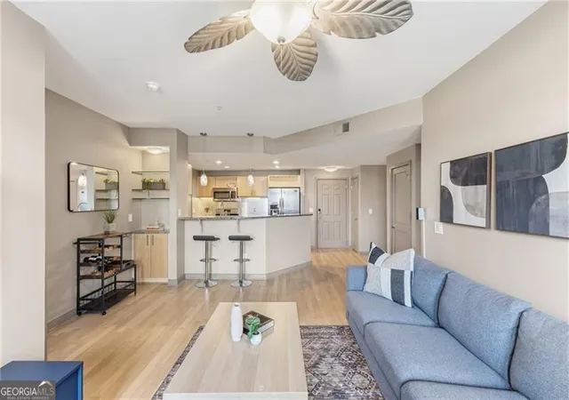 4th image of 390 17Th St Nw #4053, Atlanta, GA 30363 | MLS# 10737075