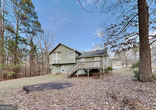 Photo 2 of Single family home for sale at 383 Robin Hood Dr, Douglasville, GA 30134 | MLS# 10809393 | Listing updated on 2026-10-07