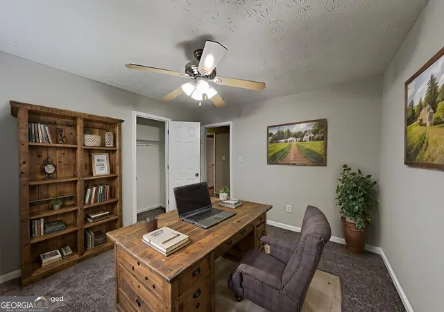 Photo 4 of Single family home for sale at 383 Robin Hood Dr, Douglasville, GA 30134 | MLS# 10809393 | Listing updated on 2026-10-07