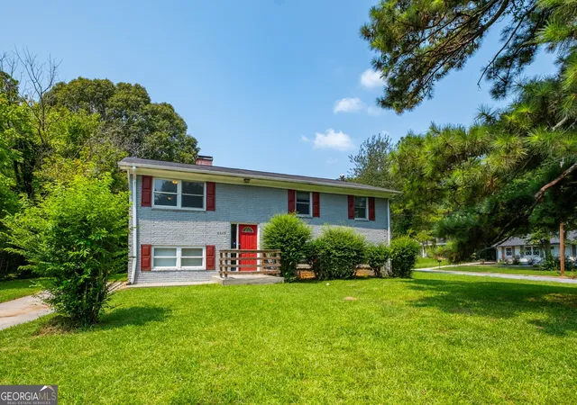 1st image of 2660 Beacon Dr, Atlanta, GA 30349 | MLS# 10817465
