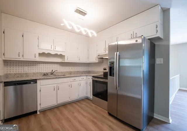 2nd image of 2660 Beacon Dr, Atlanta, GA 30349 | MLS# 10817465