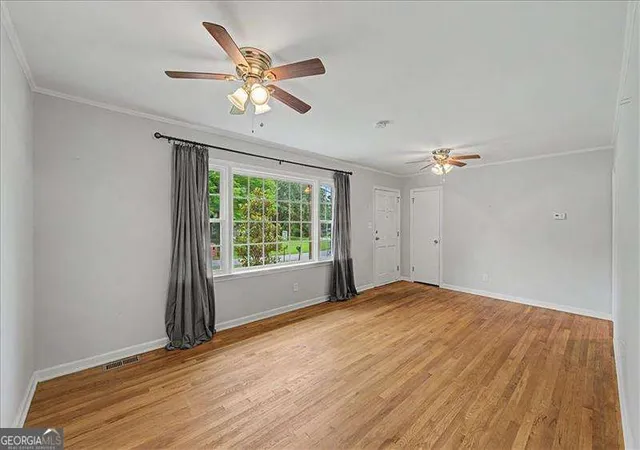 Photo 4 of Sale Pending at 71 Worthington Dr Ne, Marietta, GA 30068 | MLS# 10787771 | Listing updated on 2026-09-18
