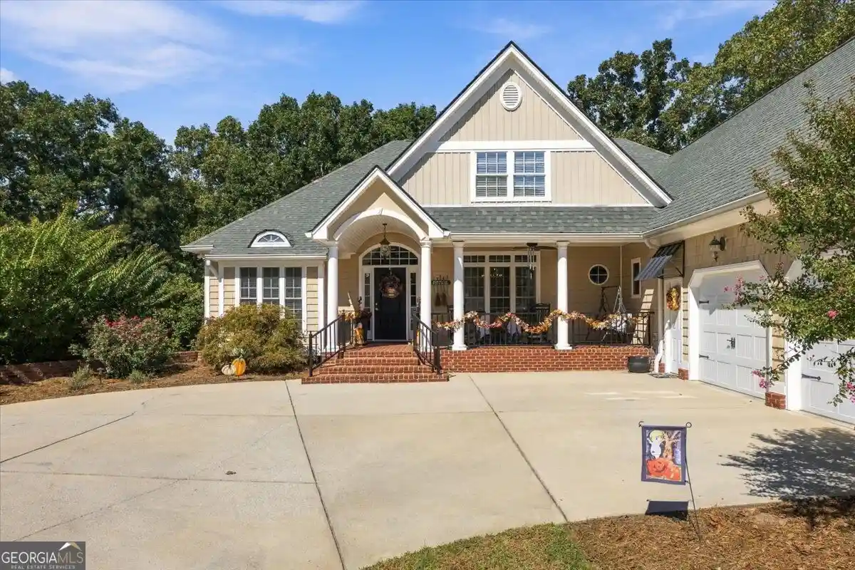 Single family home for sale at 56 Saddle Brooke Ln, Rock Spring, GA 30739 | MLS# 10873379