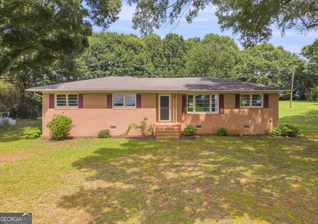Photo 1 of Single family home for sale at 3657 Wildcat Brg Rd, Royston, GA 30662 | MLS# 10809204 | Listing updated on 2026-09-04