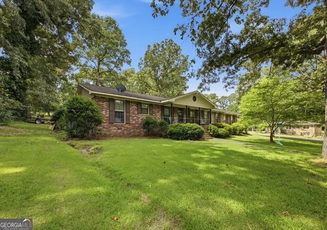 Homes for sale in Cedartown, GA | 300 Ridgewood Rd, Cedartown, GA 30125 | MLS# 10797591