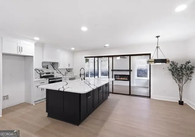 2nd image of 1447 Skyhaven Rd Se, Atlanta, GA 30316 | MLS# 10824318