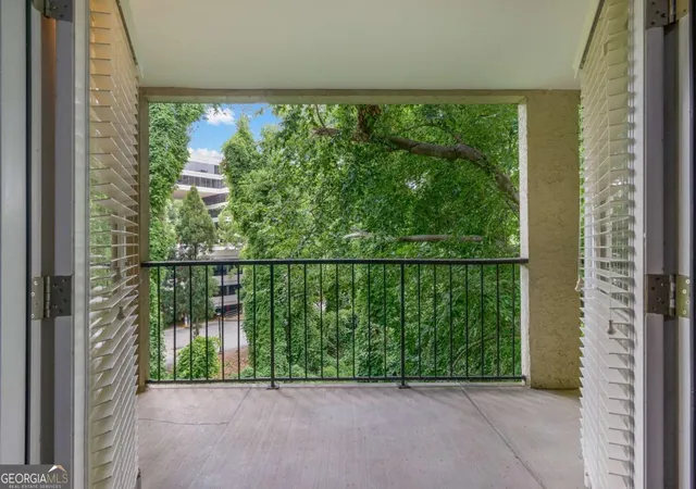 2nd image of 3655 Habersham Rd Ne #B240, Atlanta, GA 30305 | MLS# 10789420