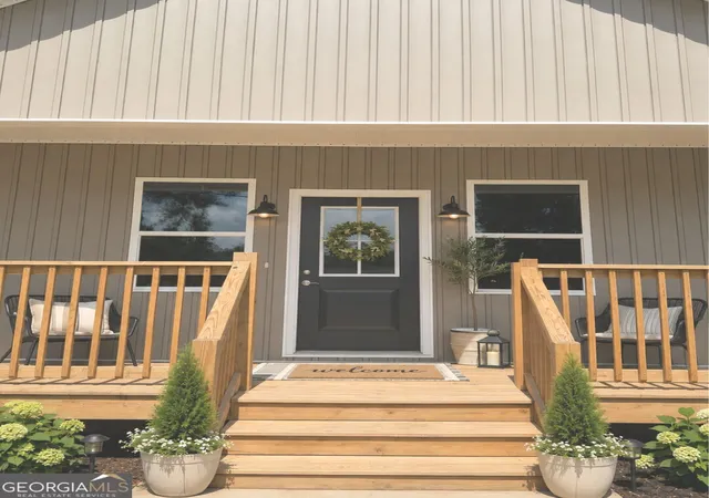 Photo 1 of Single family home for sale at 14 Lake Shore Loop, Augusta, GA 30904 | MLS# 10772554 | Listing updated on 2026-09-09