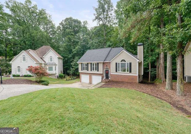 Photo 2 of Single family home for sale at 714 Players Ct, Woodstock, GA 30189 | MLS# 10828641 | Listing updated on 2026-09-03