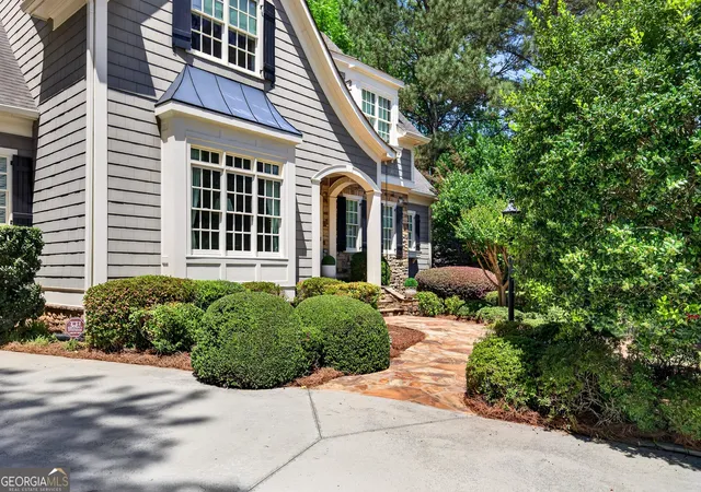 Photo 4 of Single family home for sale at 110 Newhaven Dr, Fayetteville, GA 30215 | MLS# 10755701 | Listing updated on 2026-09-19