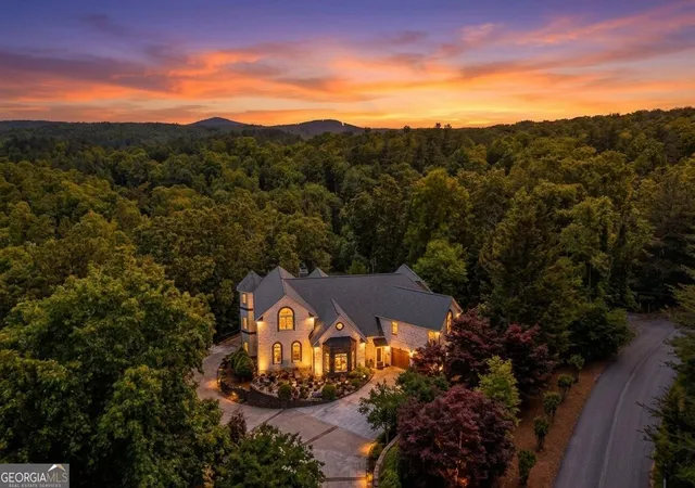 Photo 2 of Single family home for sale at 909 High Shls Dr, Dahlonega, GA 30533 | MLS# 10771511 | Listing updated on 2026-09-10