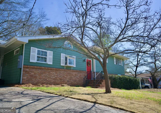 Photo 3 of Single family home for sale at 282 Evelyn St Nw, Marietta, GA 30064 | MLS# 10709854 | Listing updated on 2026-06-21