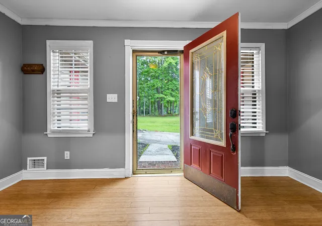 Photo 2 of Single family home for sale at 217 Lynn Dr, Fayetteville, GA 30215 | MLS# 10784412 | Listing updated on 2026-07-20