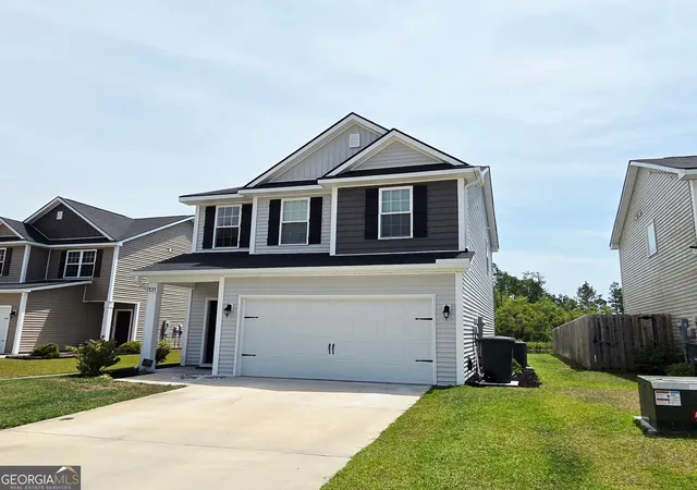 Photo 2 of Single family home for sale at 131 Battalion Ln, Hinesville, GA 31313 | MLS# 10692175 | Listing updated on 2026-10-08