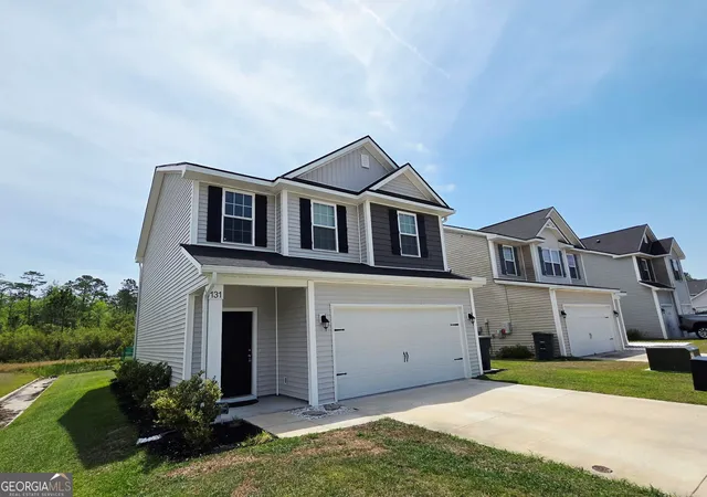 Photo 3 of Single family home for sale at 131 Battalion Ln, Hinesville, GA 31313 | MLS# 10692175 | Listing updated on 2026-10-08