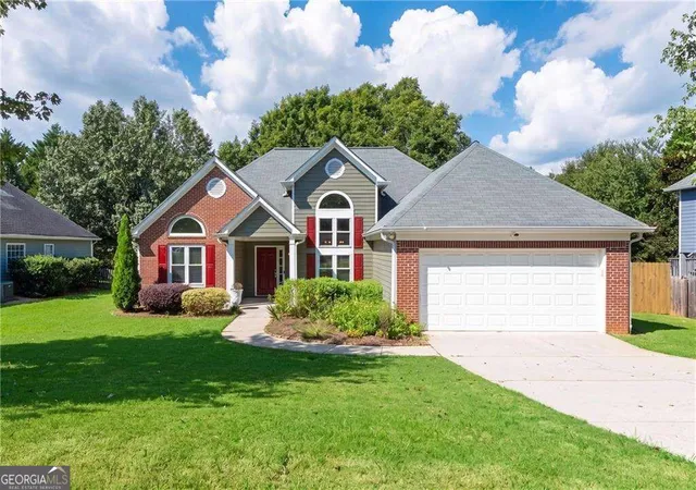 Photo 1 of Sale Pending at 3522 Daventry Ln Nw, Kennesaw, GA 30144 | MLS# 10834377 | Listing updated on 2026-09-09