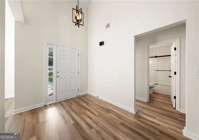 Photo 3 of Sale Pending at 3522 Daventry Ln Nw, Kennesaw, GA 30144 | MLS# 10834377 | Listing updated on 2026-09-09
