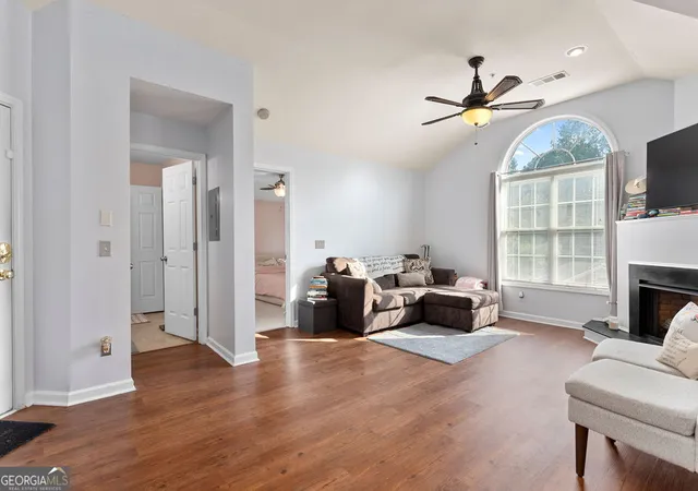 2nd image of 1395 Orchard Park Dr, Stone Mountain, GA 30083 | MLS# 10789273
