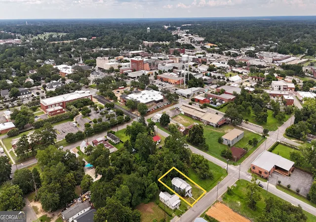 42nd image of 312 Oak St, Thomasville, GA 31792 | MLS# 10804096