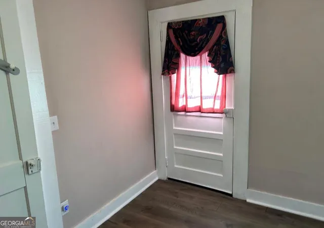 5th image of 930 Cantrell Rd, Marble Hill, GA 30148 | MLS# 10576031