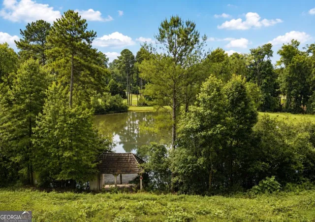 3rd image of 5060 Kings Close, Alpharetta, GA 30004 | MLS# 10813300
