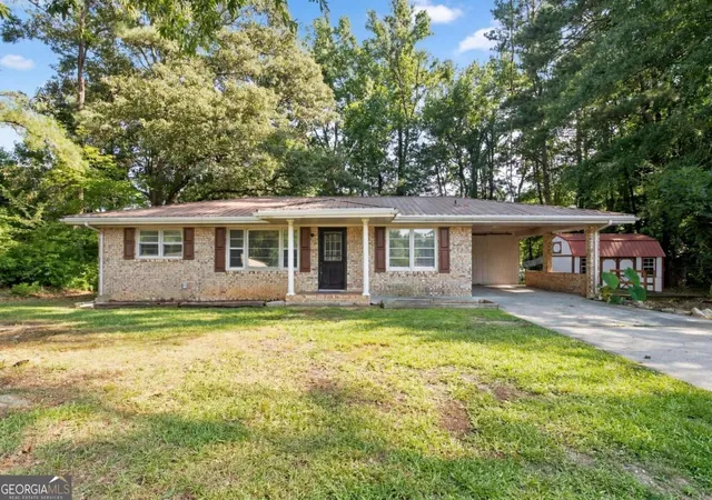 Homes for sale in Lithia Springs, GA | 3433 Arthur Dr, Lithia Springs, GA 30122 | MLS# 10803493