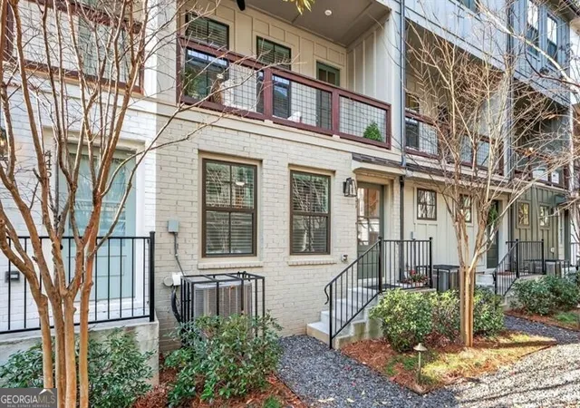 Photo 2 of Townhouse for sale at 4455 Dandelion Ln, Atlanta, GA 30342 | MLS# 10813564 | Listing updated on 2026-09-13