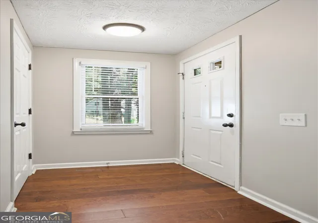 Photo 4 of Townhouse for sale at 651 Stratford Green Wy, Avondale Estates, GA 30002 | MLS# 10833462 | Listing updated on 2026-08-31